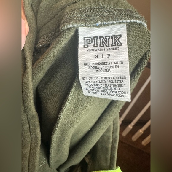 PINK 2 Piece Sports Bra and Sweat Pants Set - Picture 8 of 9